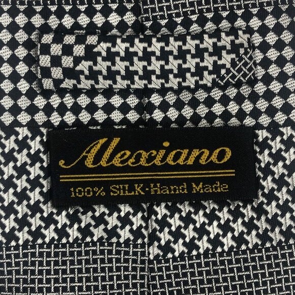 Alexiano - Silk Gray/ Black Multiple Checkered Patterns 100% Silk Tie - Picture 3 of 6